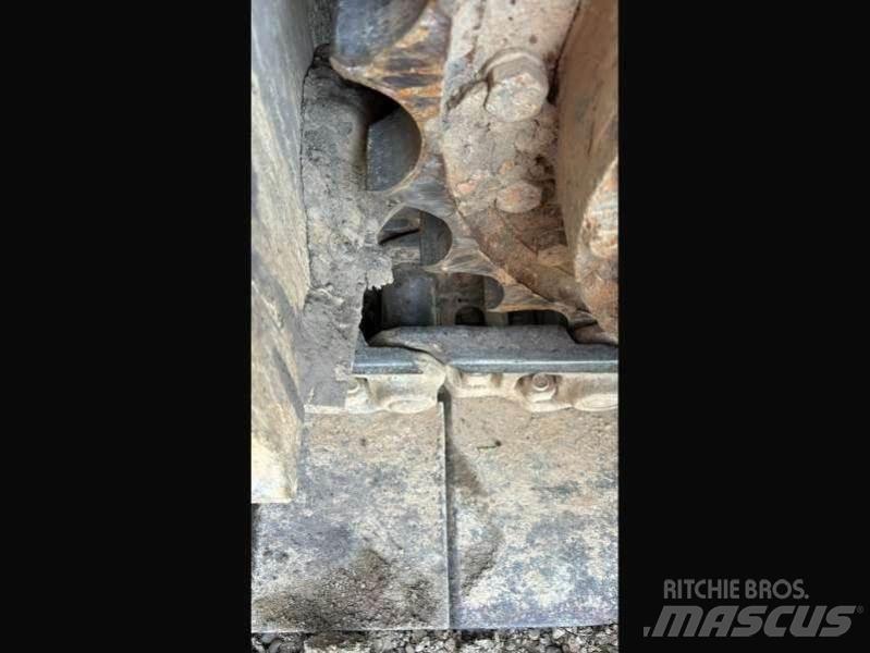 Hitachi ZX210LC-3 Uzun bomlu ekskavatörler