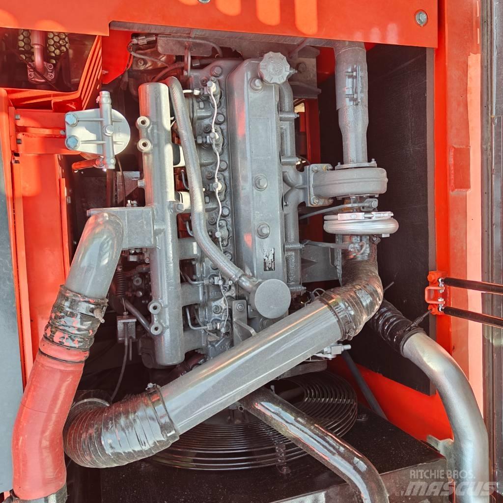 Doosan DX225-9C Paletli ekskavatörler