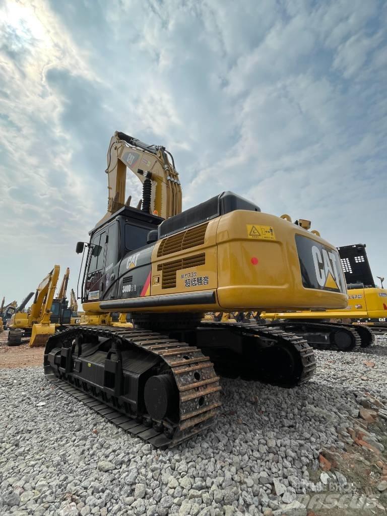 CAT 340 Paletli ekskavatörler