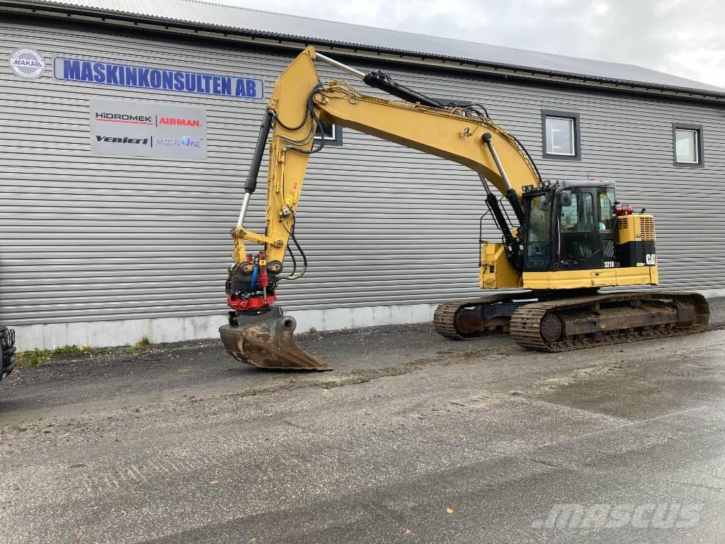 CAT 321 D L Paletli ekskavatörler