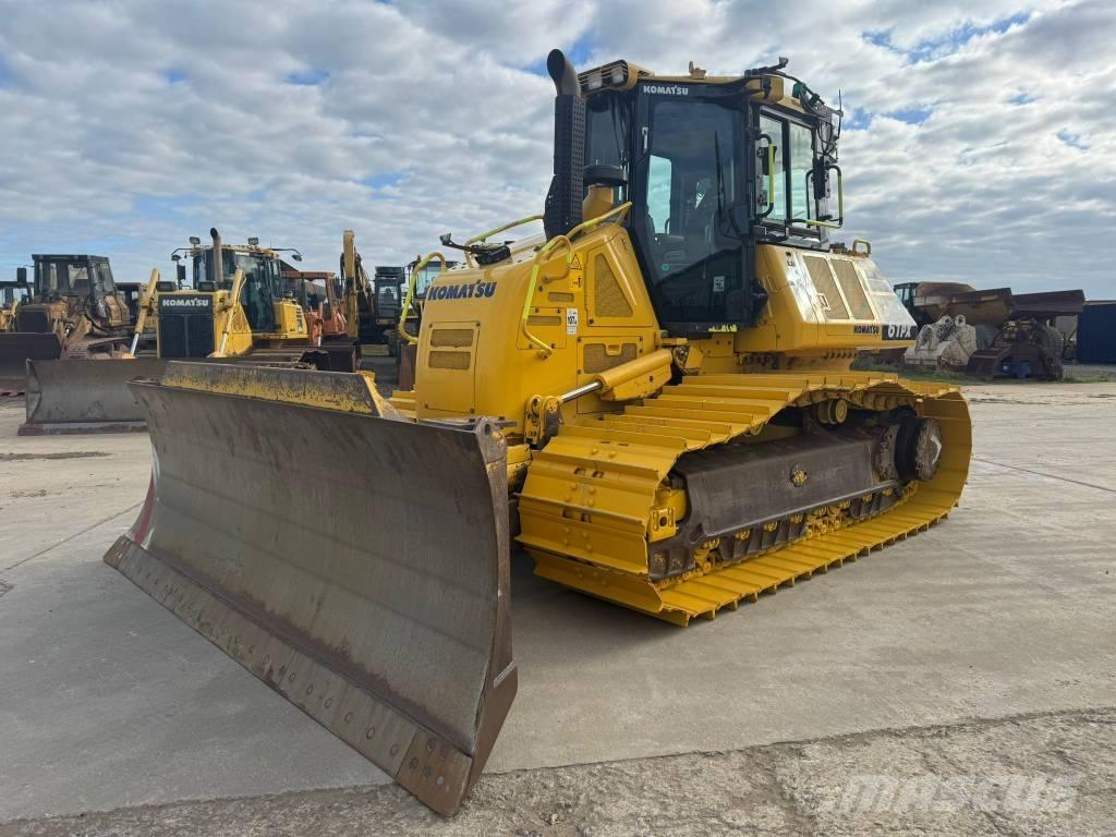 Komatsu D61PX-24 Paletli dozerler