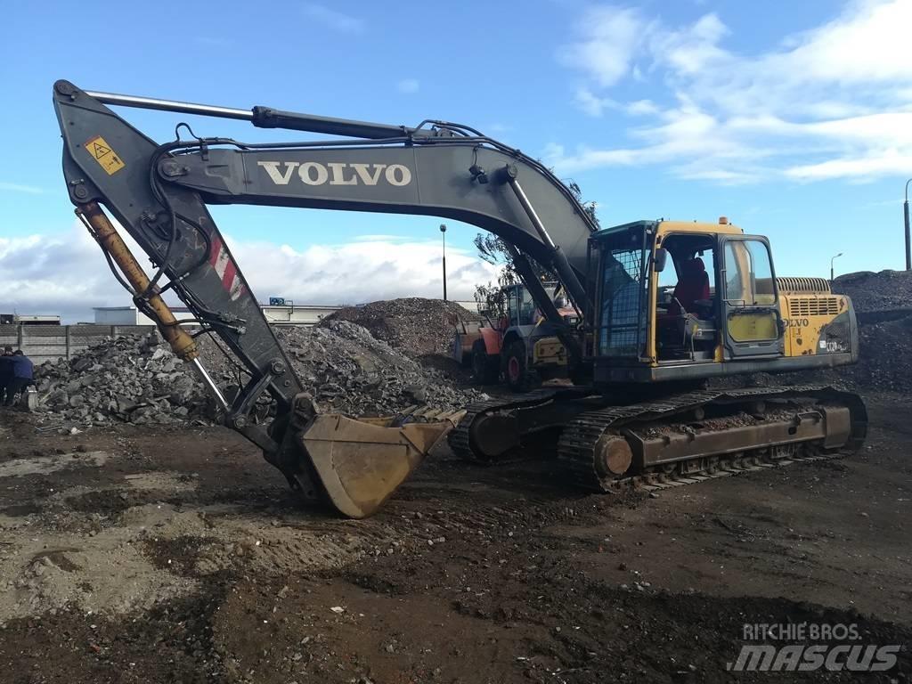 Volvo EC 290 B LC Paletli ekskavatörler