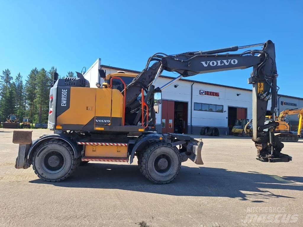 Volvo EWR 150 E Lastik tekerli ekskavatörler