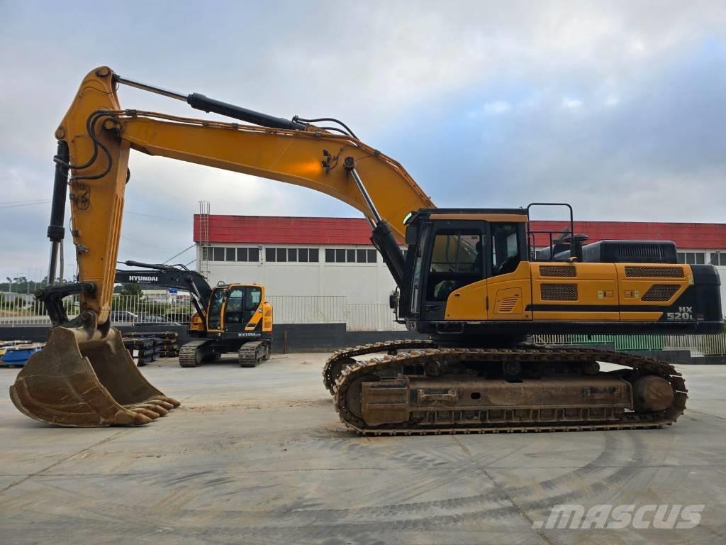 Hyundai HX 520 L Paletli ekskavatörler