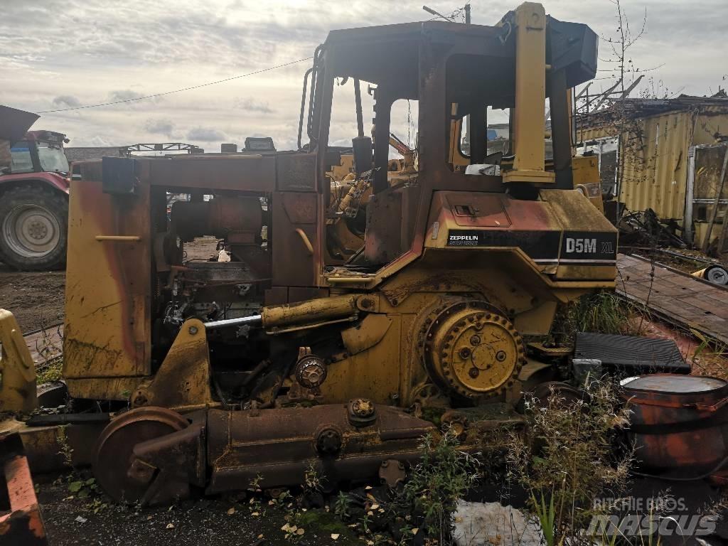 CAT D 5 M XL Paletli dozerler