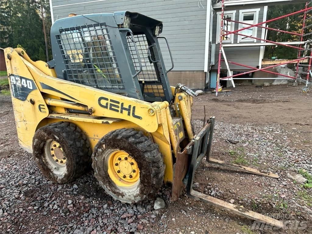Gehl 4240 Skid steer loderler