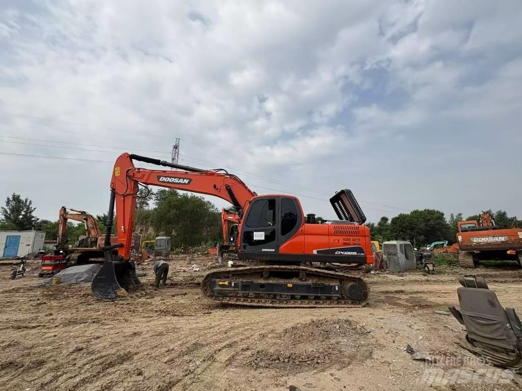 Doosan DX225LC-9C Paletli ekskavatörler