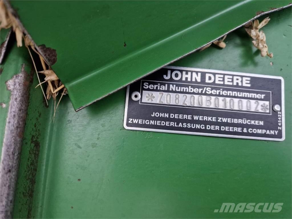 John Deere 2066 Biçerdöverler