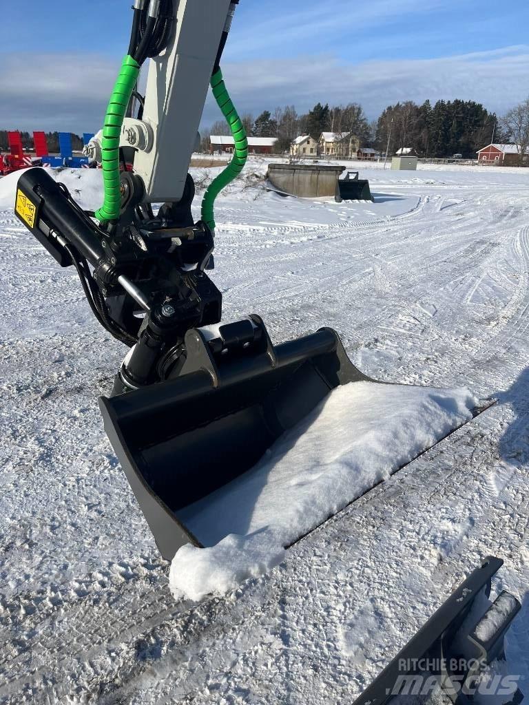 Takeuchi TB225 Mini ekskavatörler, 7 tona dek