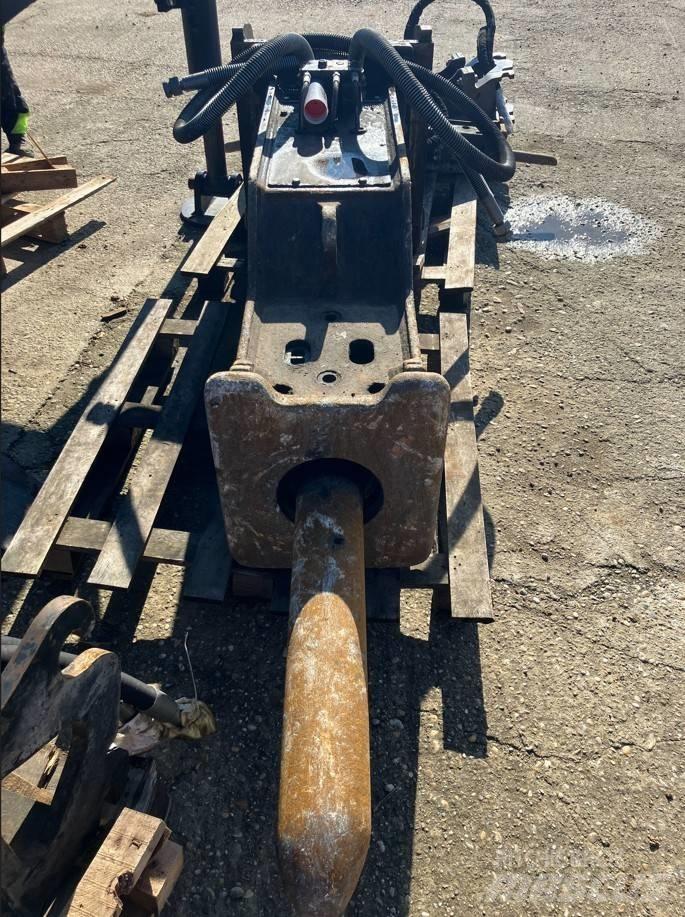 CAT H 120 Hidrolik kırıcılar