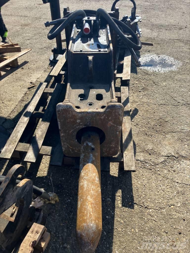CAT H 120 Hidrolik kırıcılar