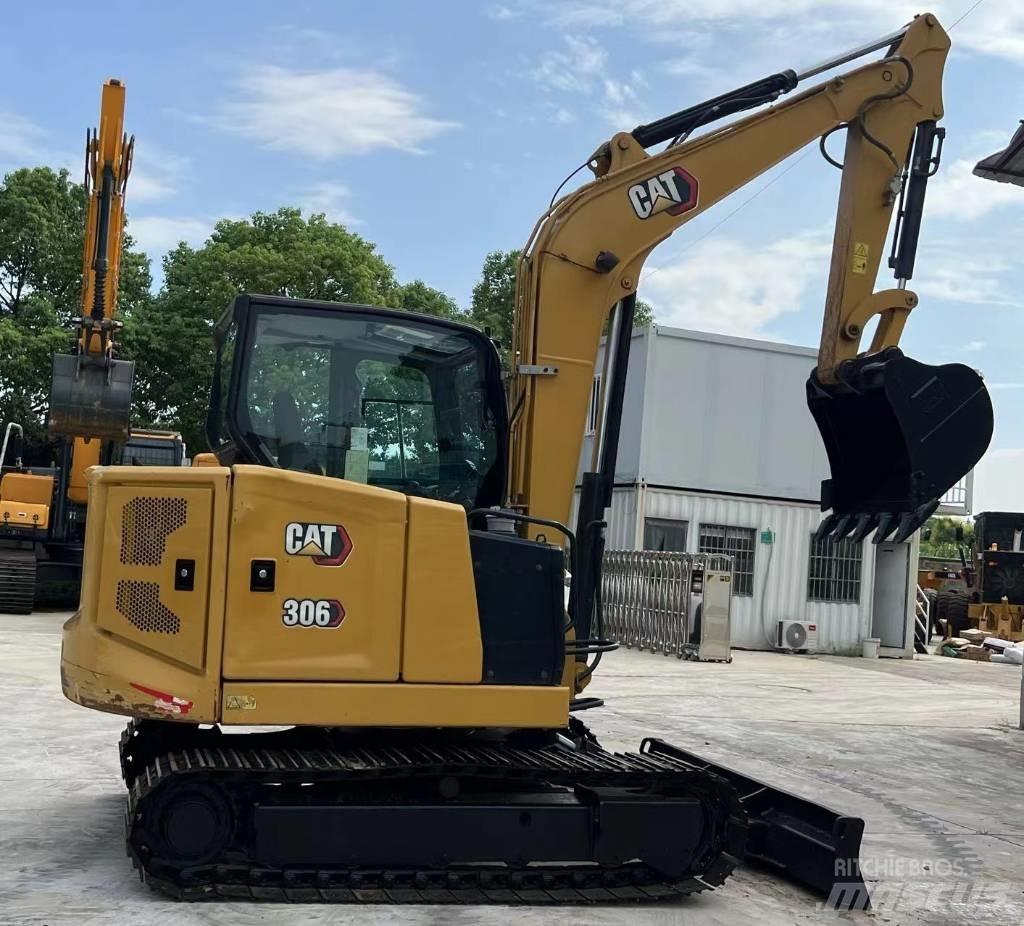 CAT 306 Mini ekskavatörler, 7 tona dek