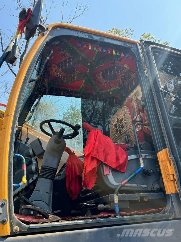 Hyundai 210W-9 Lastik tekerli ekskavatörler