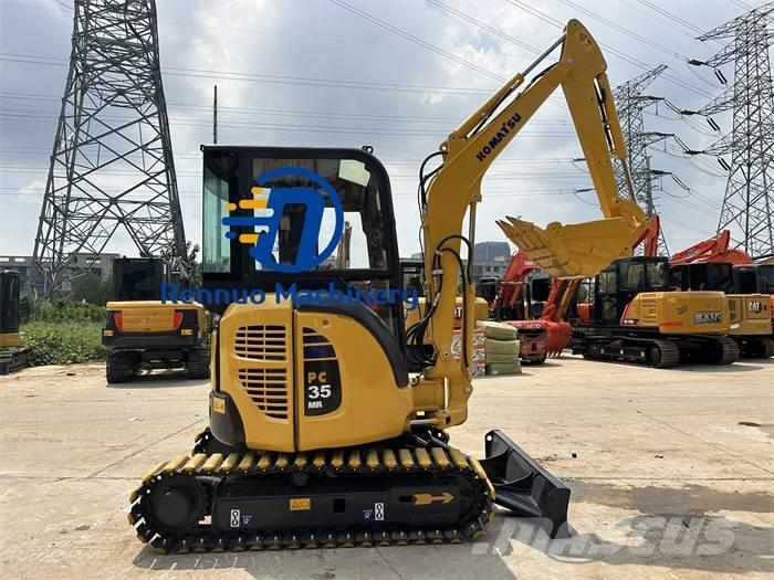 Komatsu PC 35 MR Mini ekskavatörler, 7 tona dek
