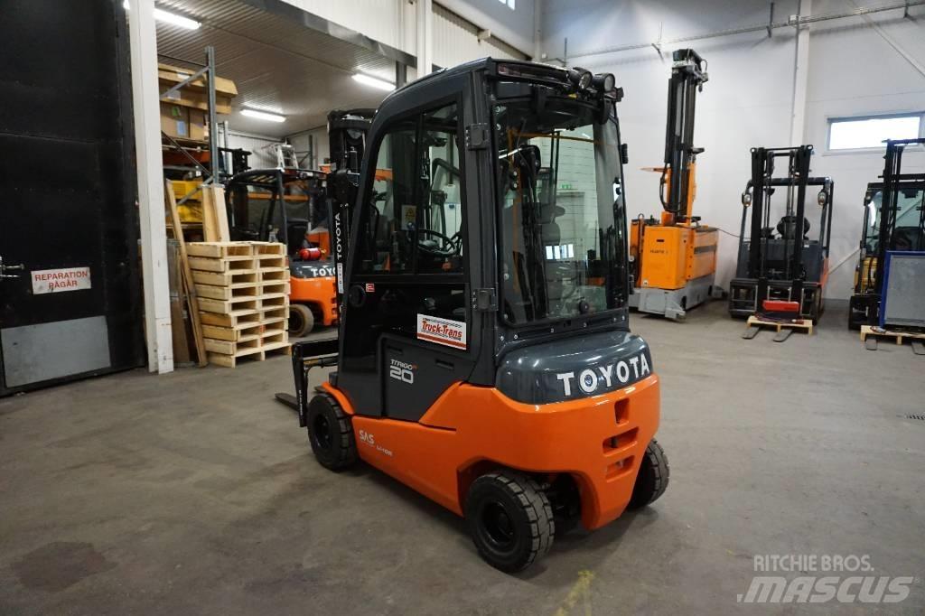 Toyota 8FBMK20T Elektrikli forkliftler