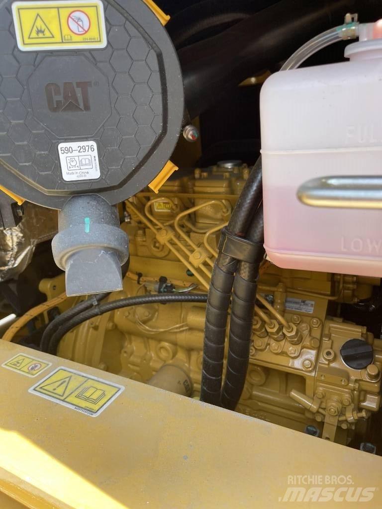 CAT 305.5 Paletli ekskavatörler
