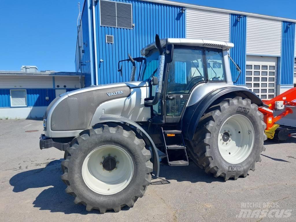 Valtra M 120 E Traktörler