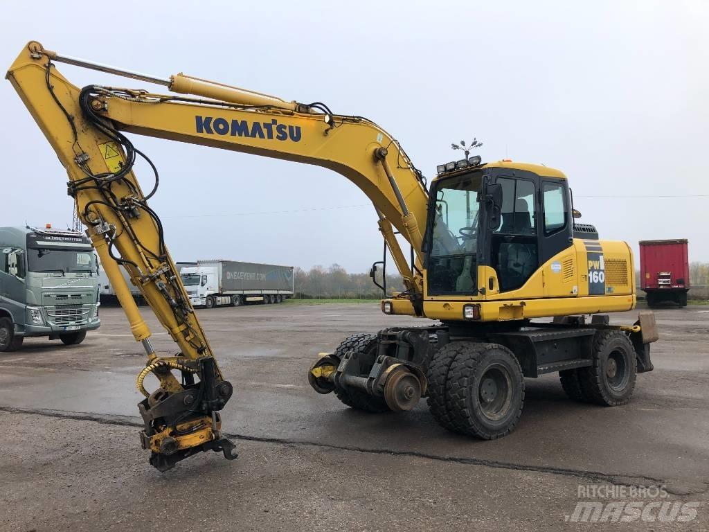 Komatsu PW160-7E0 Lastik tekerli ekskavatörler