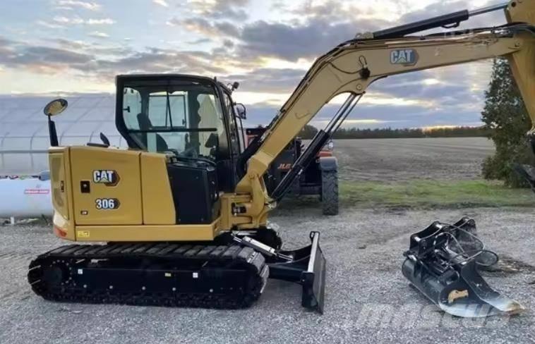 CAT 306 Mini ekskavatörler, 7 tona dek