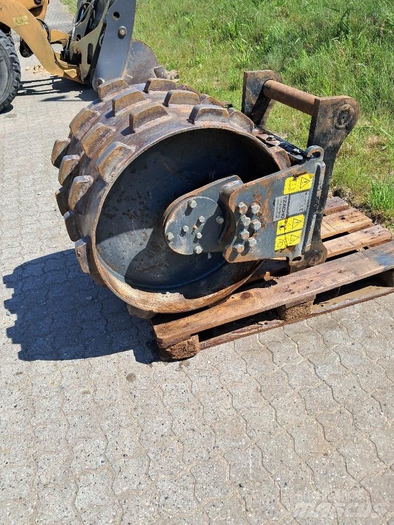 CASE 800x600 Sıkıştırma ekipmanı aksesuarları ve yedek parçaları