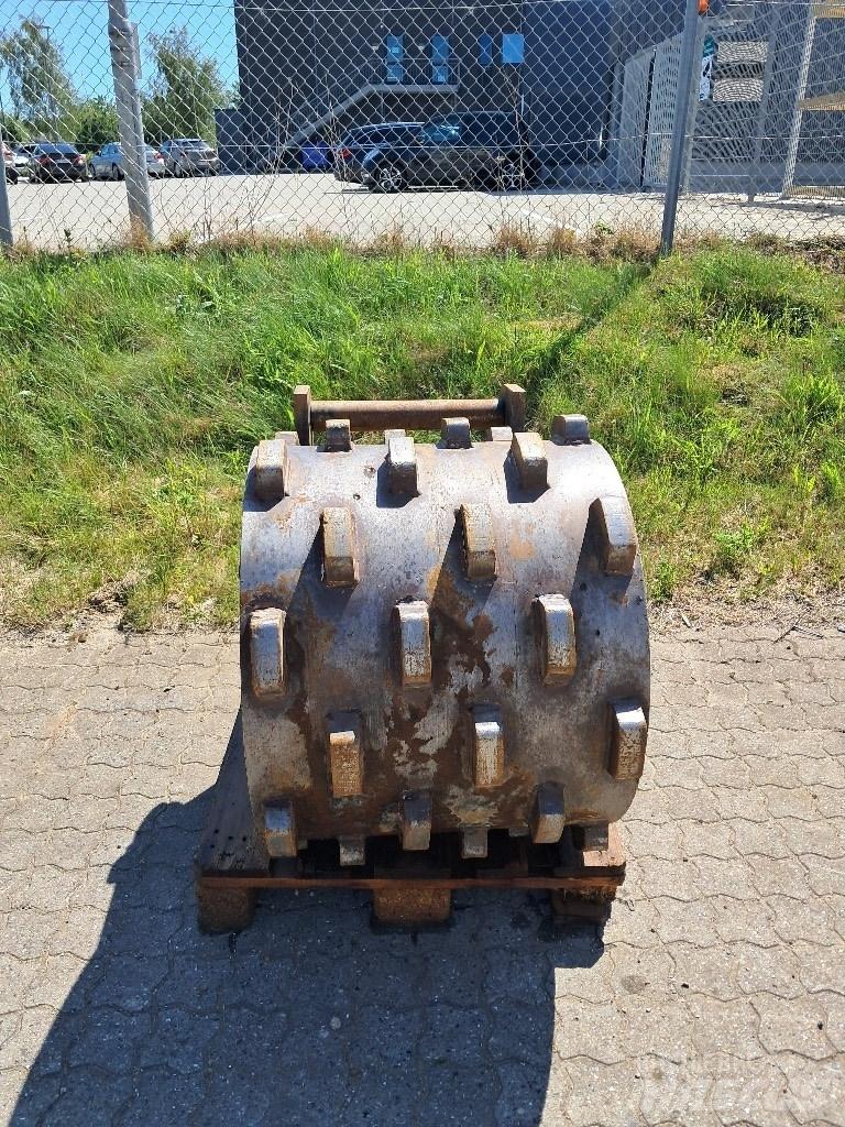 CASE 800x600 Sıkıştırma ekipmanı aksesuarları ve yedek parçaları