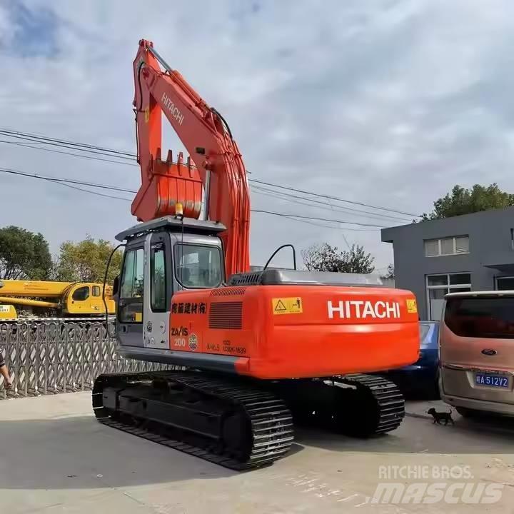 Hitachi ZX200 Paletli ekskavatörler