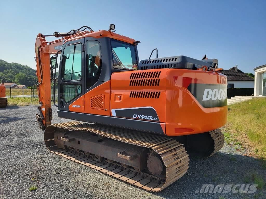 Doosan DX 140 LC-5 Paletli ekskavatörler