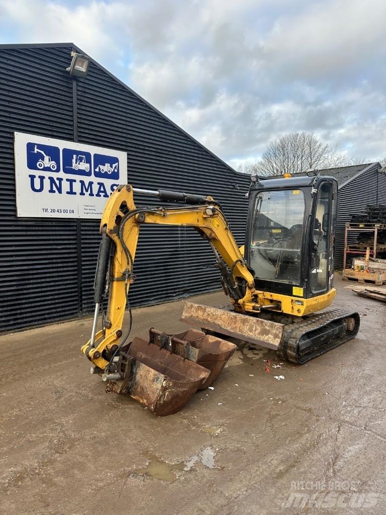 CAT 302.7DCR Mini ekskavatörler, 7 tona dek