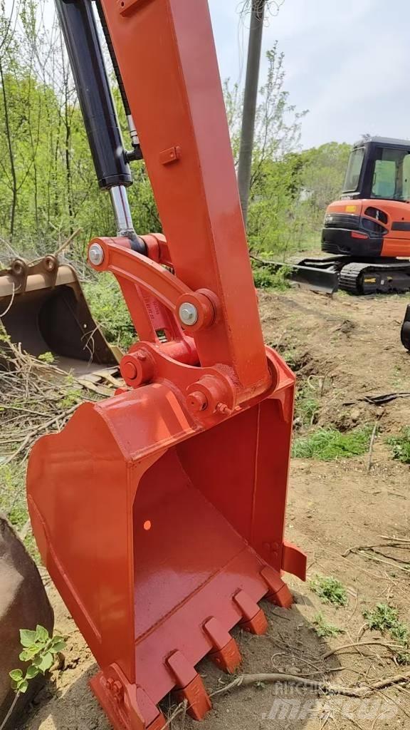 Kubota KX 155 Paletli ekskavatörler