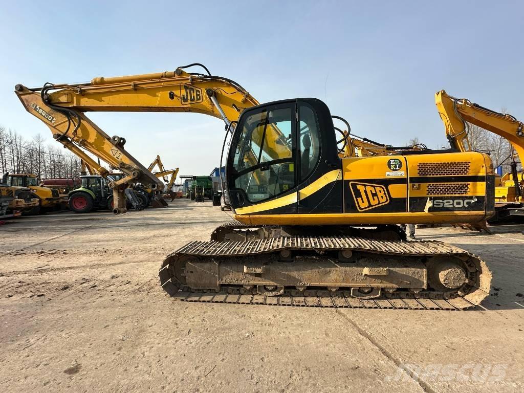JCB JS 200 LC Paletli ekskavatörler