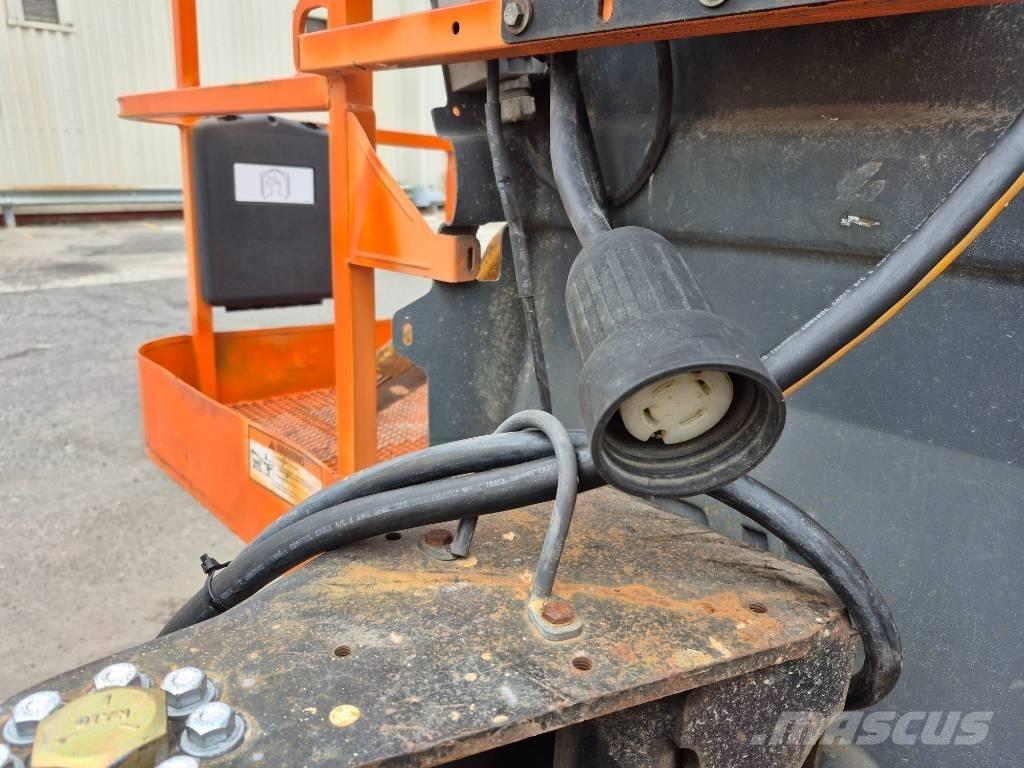 JLG 400 S Teleskopik personel platformları
