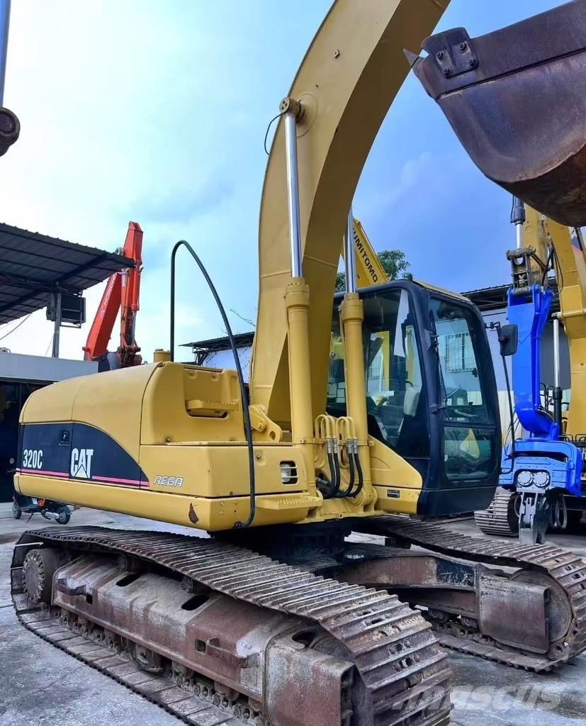 CAT 320 C Paletli ekskavatörler