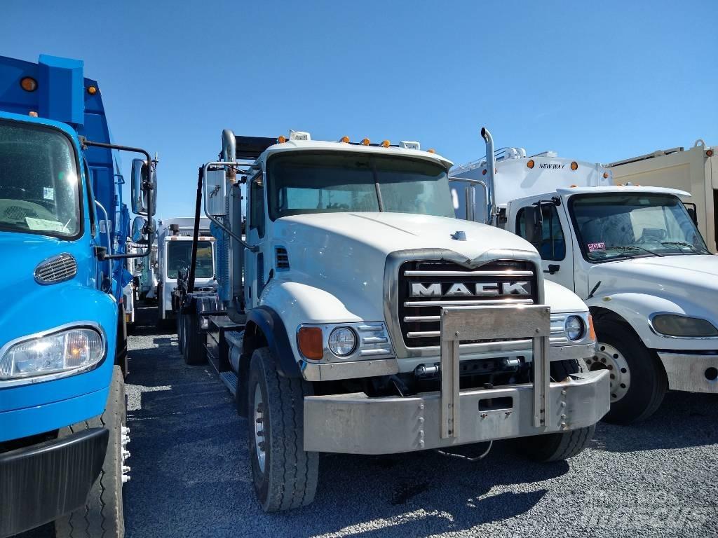 Mack GRANITE CV713 Atik kamyonlari