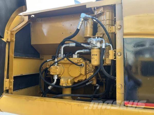 CAT 320 C L Paletli ekskavatörler