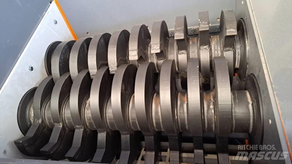 Arjes 300 Compactor Digerleri