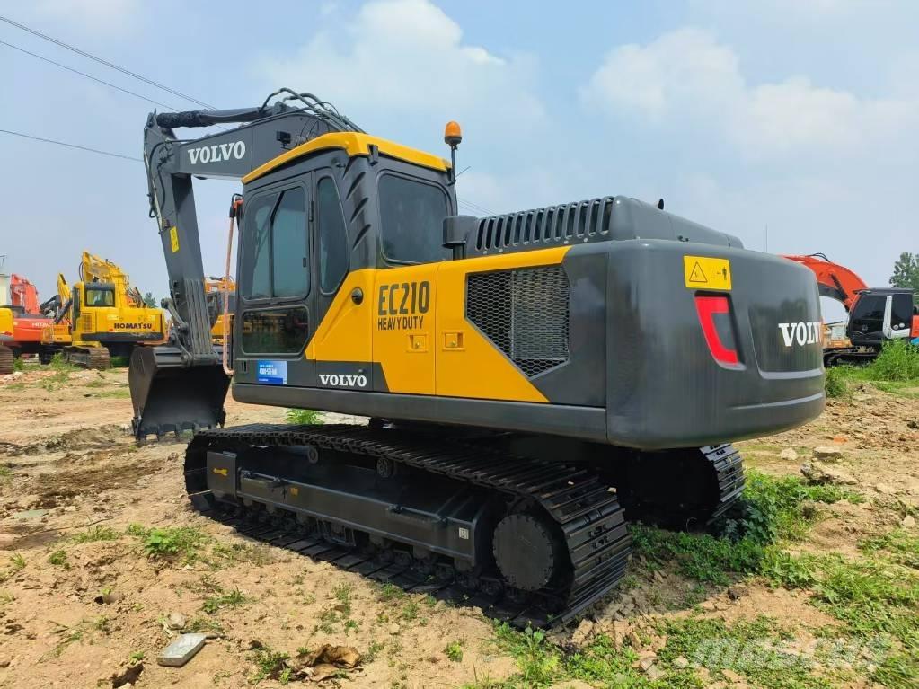 Volvo EC 210 Paletli ekskavatörler