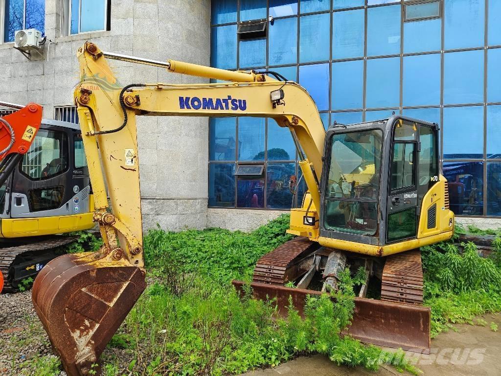 Komatsu PC 70-8 Paletli ekskavatörler