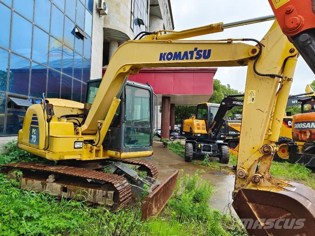 Komatsu PC 70-8 Paletli ekskavatörler