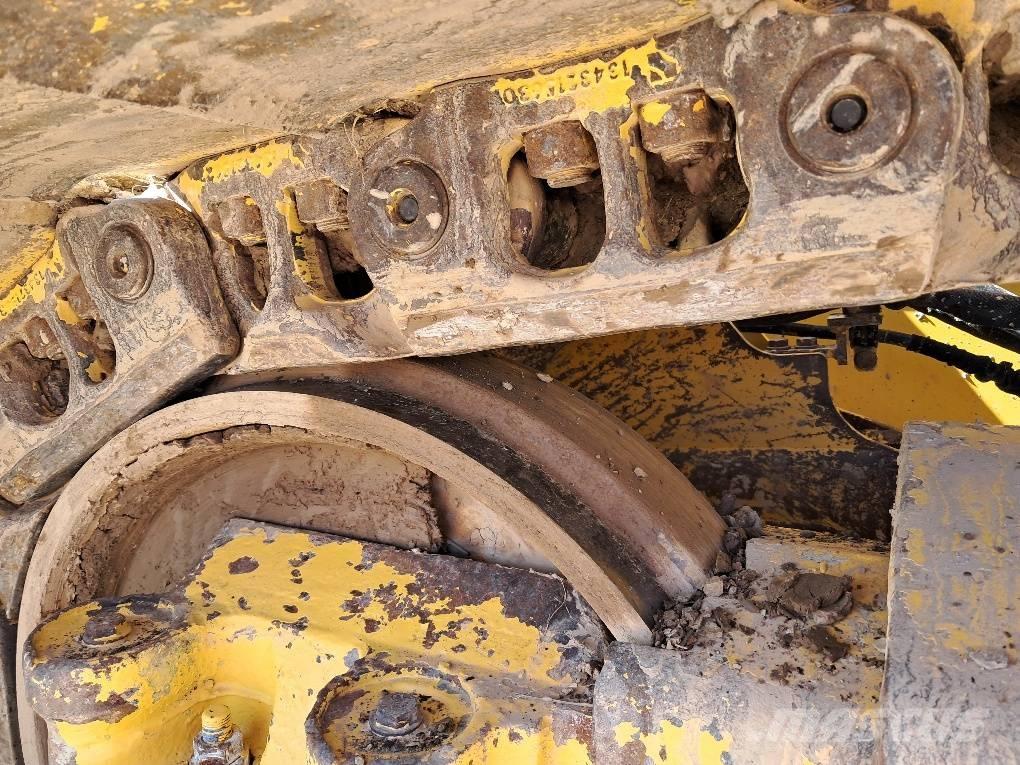 Komatsu D61PXI-24E0 Paletli dozerler