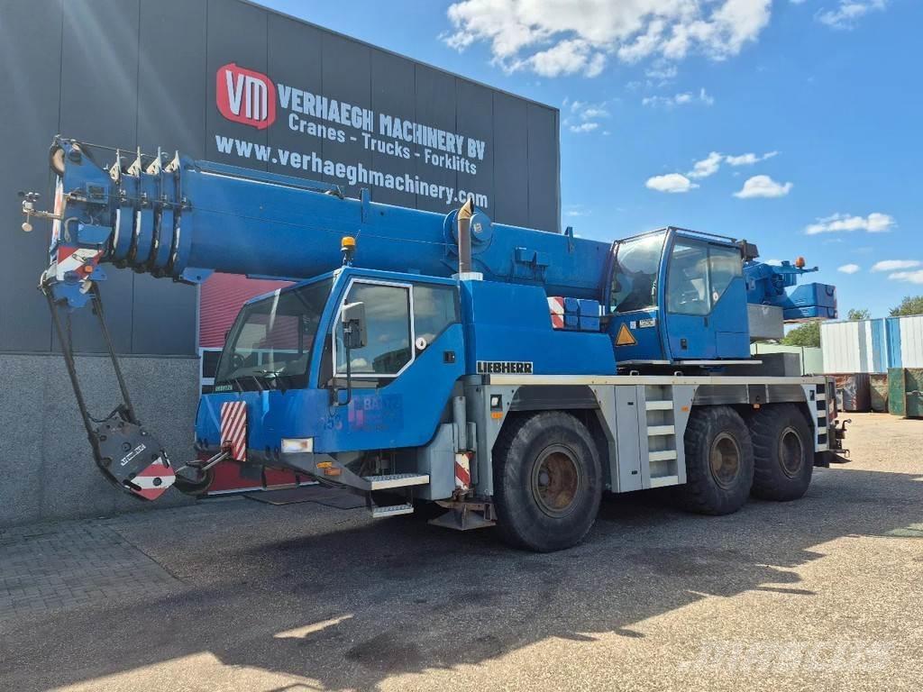 Liebherr ltm1055/1 Yol-Arazi Tipi Vinçler (AT)