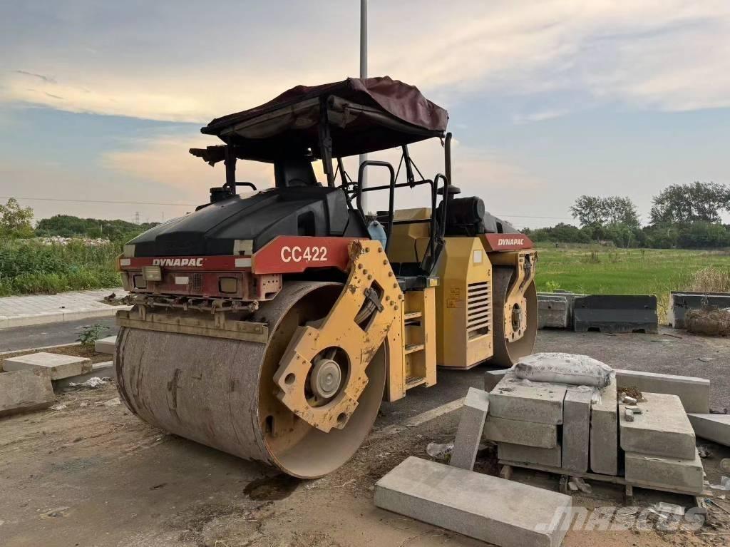 Dynapac CC 422 Çift tamburlu silindirler