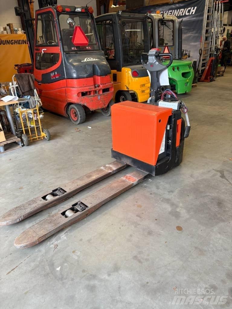 BT LPE 200 / 8 Düsük seviye platformu