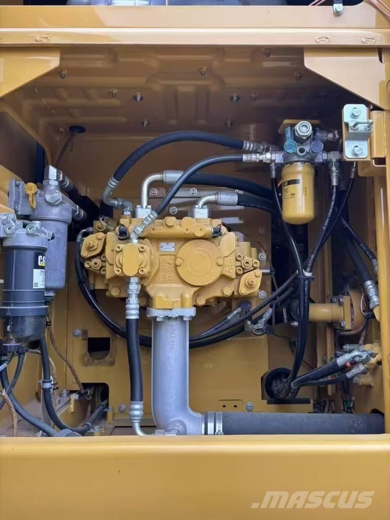 CAT 320 E Paletli ekskavatörler