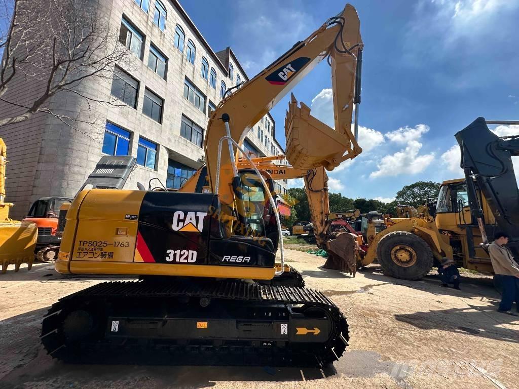 CAT 312D Paletli ekskavatörler