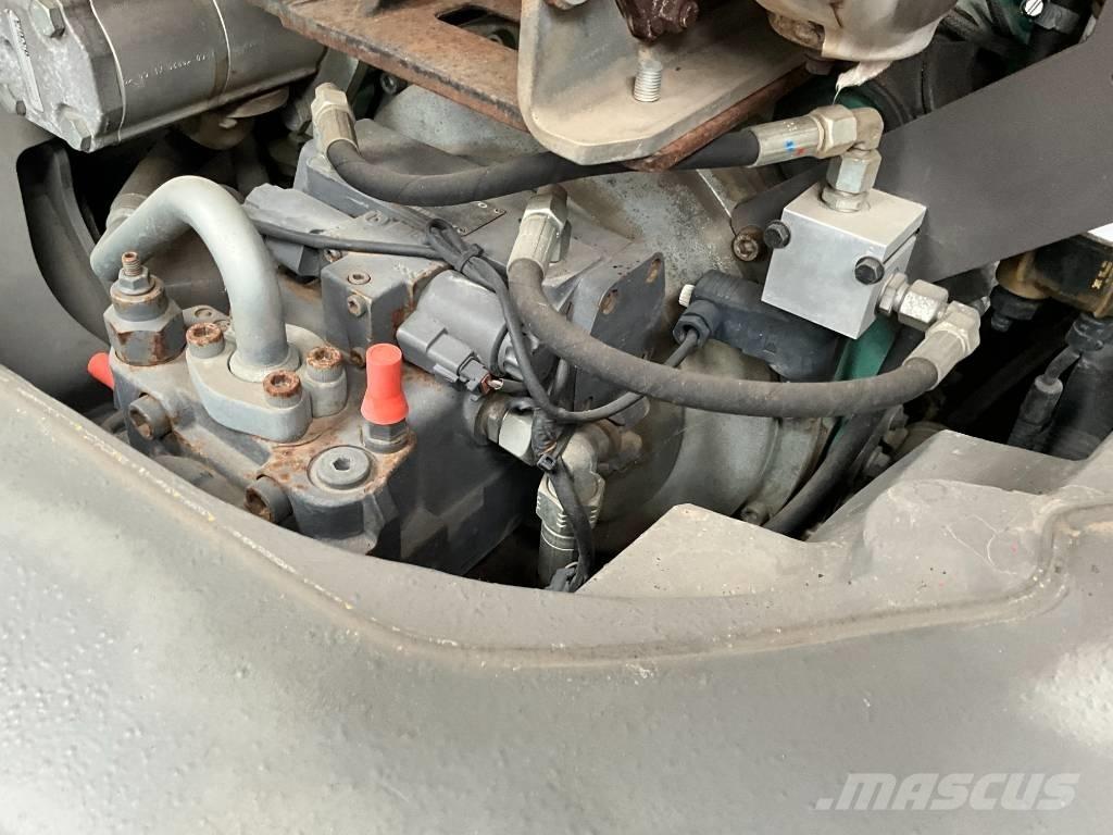 Volvo L 30 G Tekerlekli yükleyiciler