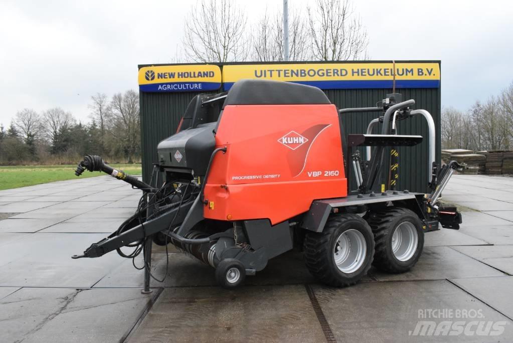 Kuhn VBP 2160 Rulo balya makinalari