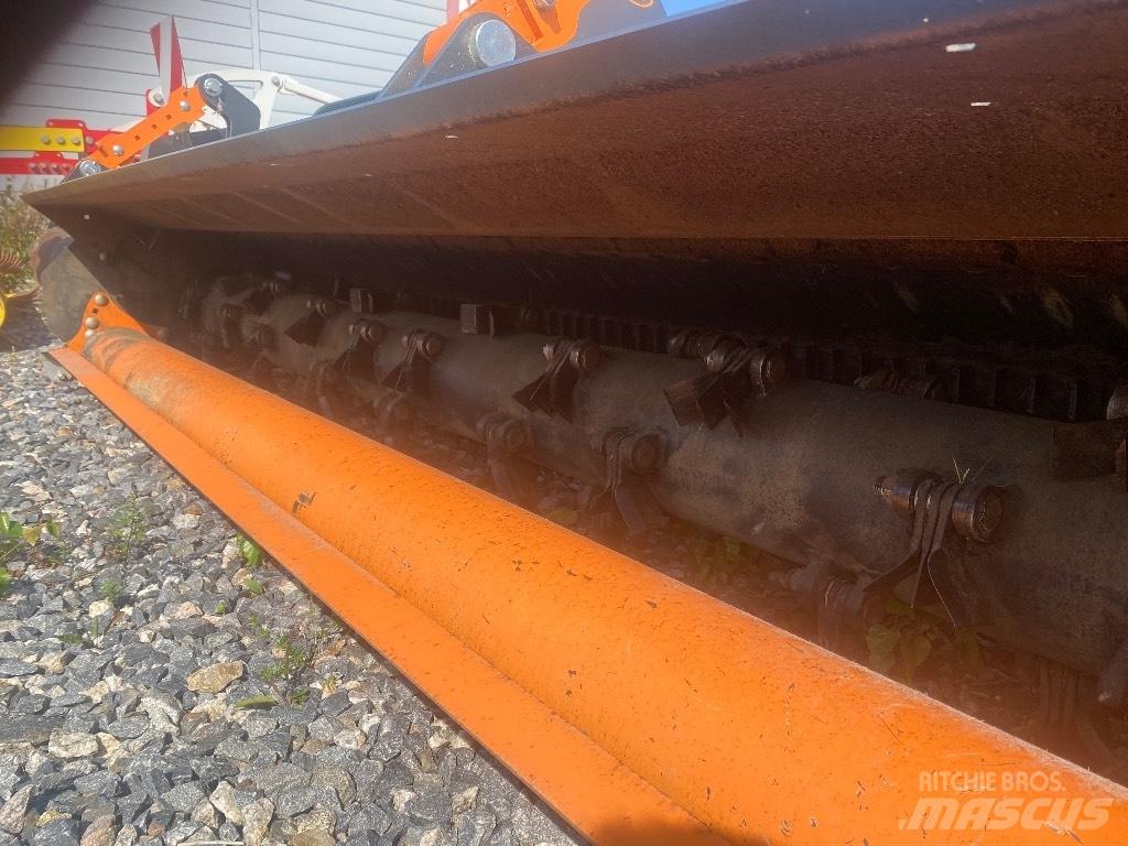 TMC Cancela TJL-320D Hasat makineleri