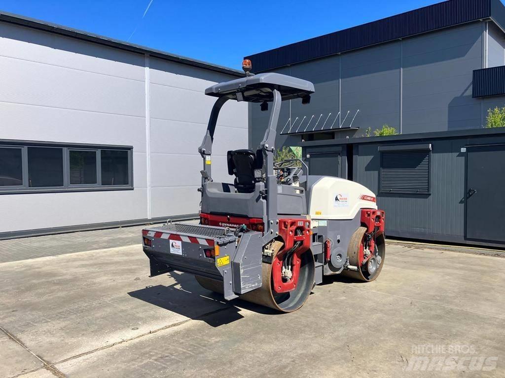 Dynapac CC 1400 VI Çift tamburlu silindirler