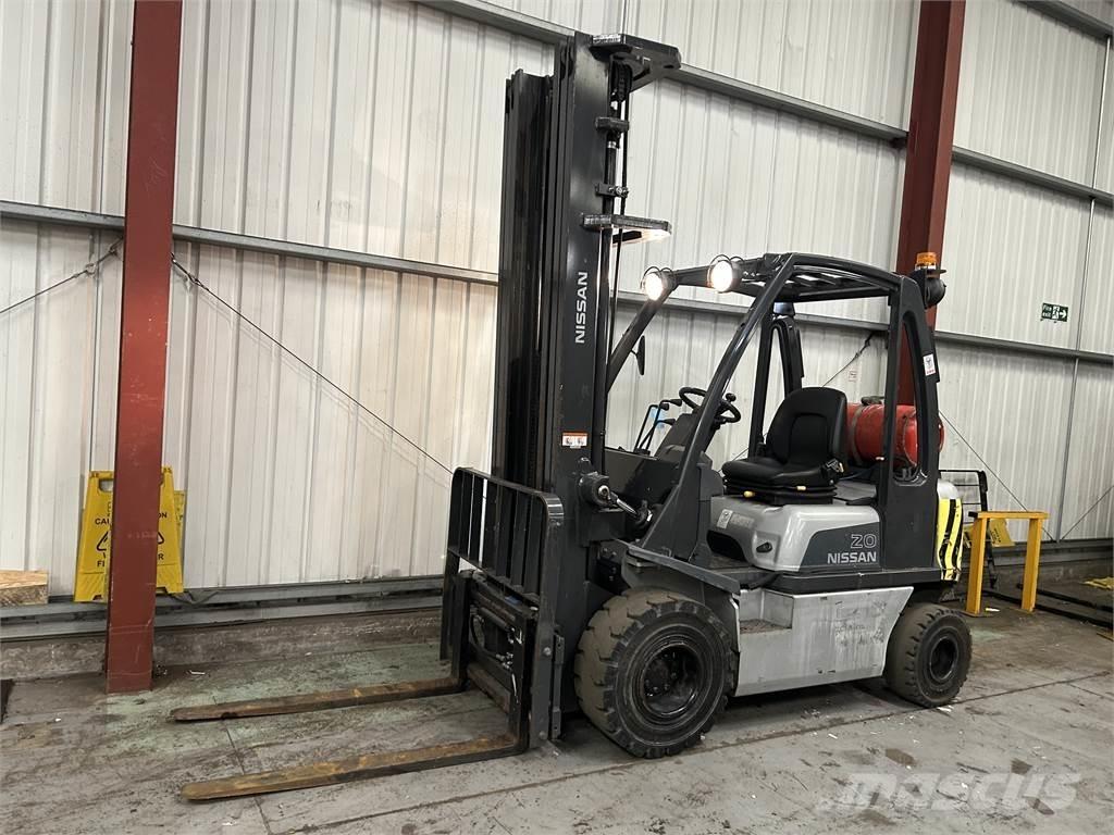 Nissan U1D2A20LQ LPG'li forkliftler