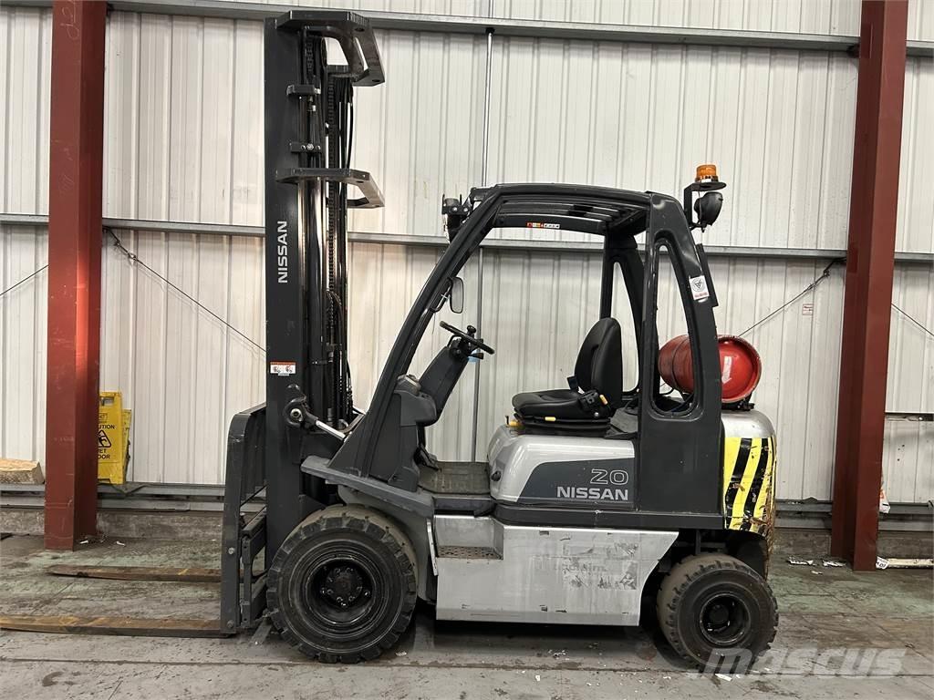 Nissan U1D2A20LQ LPG'li forkliftler